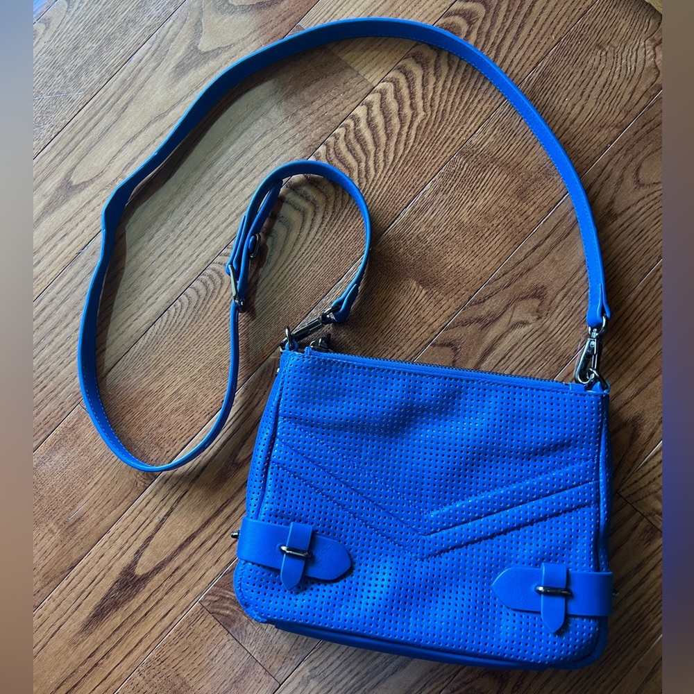 Sorial Crossbody Purse